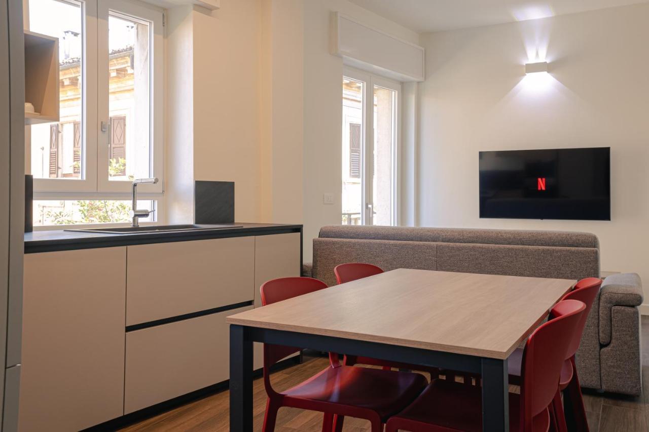 Verona Centre Suite - Royal Welcome Bagian luar foto