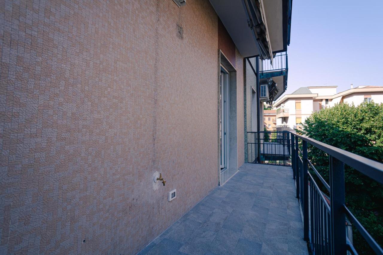 Verona Centre Suite - Royal Welcome Bagian luar foto